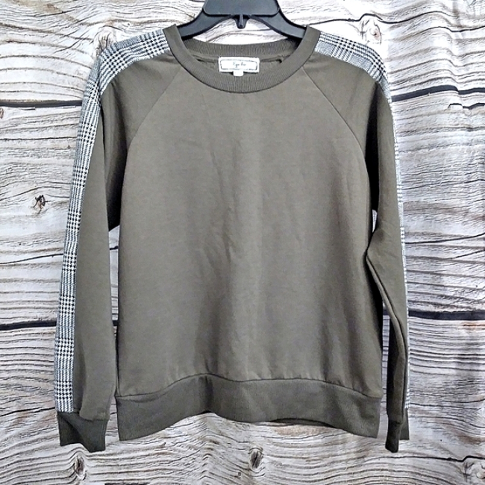 🌹Hippie Rose Green Sweater Checkered Sleeve…